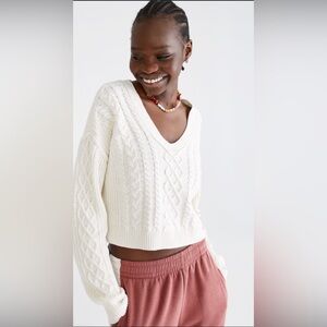 Slouchy Cable-Knit Cropped V-Neck Sweater